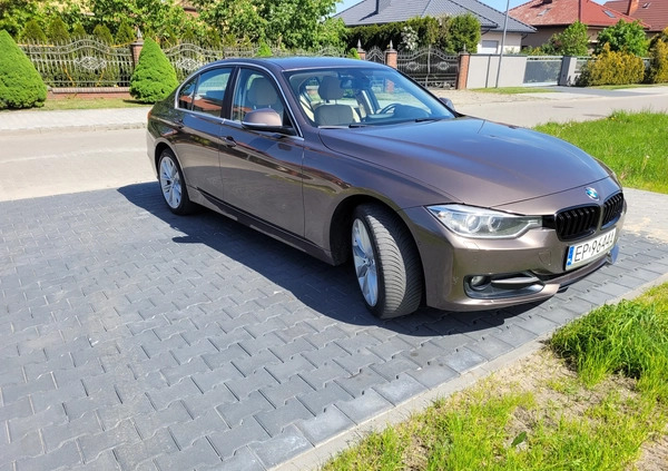 BMW Seria 3 cena 53000 przebieg: 296564, rok produkcji 2013 z Bełchatów małe 154
